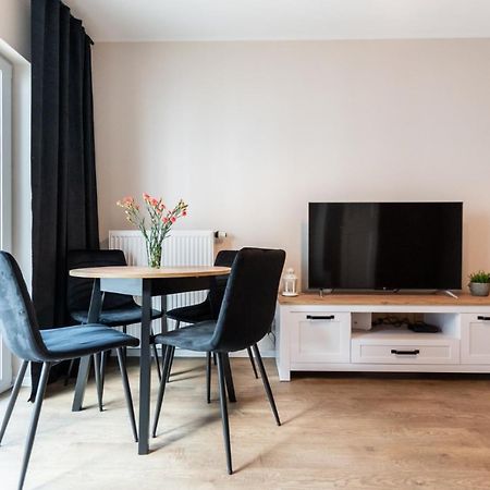 Nowohucka Apartament Krakau Buitenkant foto